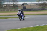 Motorcycle-action-photographs;donington;donington-park-leicestershire;donington-photographs;event-digital-images;eventdigitalimages;no-limits-trackday;peter-wileman-photography;trackday;trackday-digital-images;trackday-photos