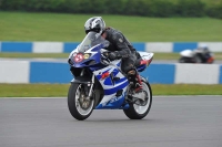 Motorcycle-action-photographs;donington;donington-park-leicestershire;donington-photographs;event-digital-images;eventdigitalimages;no-limits-trackday;peter-wileman-photography;trackday;trackday-digital-images;trackday-photos