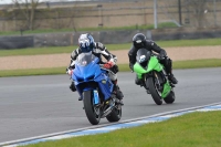 Motorcycle-action-photographs;donington;donington-park-leicestershire;donington-photographs;event-digital-images;eventdigitalimages;no-limits-trackday;peter-wileman-photography;trackday;trackday-digital-images;trackday-photos