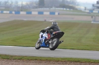 Motorcycle-action-photographs;donington;donington-park-leicestershire;donington-photographs;event-digital-images;eventdigitalimages;no-limits-trackday;peter-wileman-photography;trackday;trackday-digital-images;trackday-photos