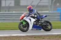 Motorcycle-action-photographs;donington;donington-park-leicestershire;donington-photographs;event-digital-images;eventdigitalimages;no-limits-trackday;peter-wileman-photography;trackday;trackday-digital-images;trackday-photos