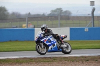 Motorcycle-action-photographs;donington;donington-park-leicestershire;donington-photographs;event-digital-images;eventdigitalimages;no-limits-trackday;peter-wileman-photography;trackday;trackday-digital-images;trackday-photos