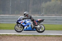 Motorcycle-action-photographs;donington;donington-park-leicestershire;donington-photographs;event-digital-images;eventdigitalimages;no-limits-trackday;peter-wileman-photography;trackday;trackday-digital-images;trackday-photos