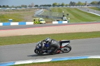 Motorcycle-action-photographs;donington;donington-park-leicestershire;donington-photographs;event-digital-images;eventdigitalimages;no-limits-trackday;peter-wileman-photography;trackday;trackday-digital-images;trackday-photos