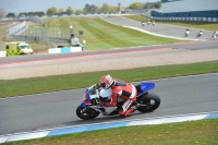 Motorcycle-action-photographs;donington;donington-park-leicestershire;donington-photographs;event-digital-images;eventdigitalimages;no-limits-trackday;peter-wileman-photography;trackday;trackday-digital-images;trackday-photos