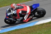 Motorcycle-action-photographs;donington;donington-park-leicestershire;donington-photographs;event-digital-images;eventdigitalimages;no-limits-trackday;peter-wileman-photography;trackday;trackday-digital-images;trackday-photos