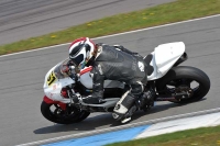 Motorcycle-action-photographs;donington;donington-park-leicestershire;donington-photographs;event-digital-images;eventdigitalimages;no-limits-trackday;peter-wileman-photography;trackday;trackday-digital-images;trackday-photos