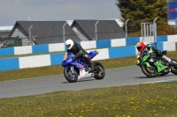 Motorcycle-action-photographs;donington;donington-park-leicestershire;donington-photographs;event-digital-images;eventdigitalimages;no-limits-trackday;peter-wileman-photography;trackday;trackday-digital-images;trackday-photos