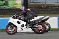 Motorcycle-action-photographs;donington;donington-park-leicestershire;donington-photographs;event-digital-images;eventdigitalimages;no-limits-trackday;peter-wileman-photography;trackday;trackday-digital-images;trackday-photos