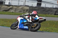 Motorcycle-action-photographs;donington;donington-park-leicestershire;donington-photographs;event-digital-images;eventdigitalimages;no-limits-trackday;peter-wileman-photography;trackday;trackday-digital-images;trackday-photos