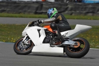 Motorcycle-action-photographs;donington;donington-park-leicestershire;donington-photographs;event-digital-images;eventdigitalimages;no-limits-trackday;peter-wileman-photography;trackday;trackday-digital-images;trackday-photos