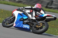 Motorcycle-action-photographs;donington;donington-park-leicestershire;donington-photographs;event-digital-images;eventdigitalimages;no-limits-trackday;peter-wileman-photography;trackday;trackday-digital-images;trackday-photos