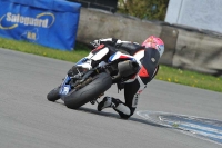 Motorcycle-action-photographs;donington;donington-park-leicestershire;donington-photographs;event-digital-images;eventdigitalimages;no-limits-trackday;peter-wileman-photography;trackday;trackday-digital-images;trackday-photos