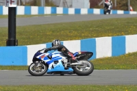 Motorcycle-action-photographs;donington;donington-park-leicestershire;donington-photographs;event-digital-images;eventdigitalimages;no-limits-trackday;peter-wileman-photography;trackday;trackday-digital-images;trackday-photos