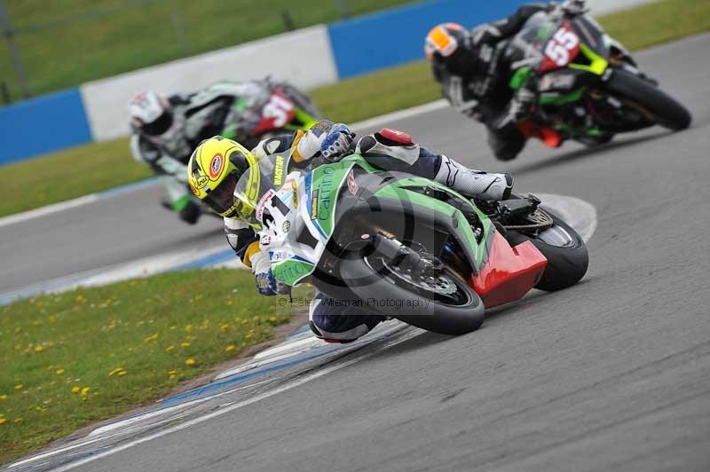 Motorcycle action photographs;donington;donington park leicestershire;donington photographs;event digital images;eventdigitalimages;no limits trackday;peter wileman photography;trackday;trackday digital images;trackday photos