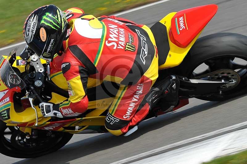 Motorcycle action photographs;donington;donington park leicestershire;donington photographs;event digital images;eventdigitalimages;no limits trackday;peter wileman photography;trackday;trackday digital images;trackday photos