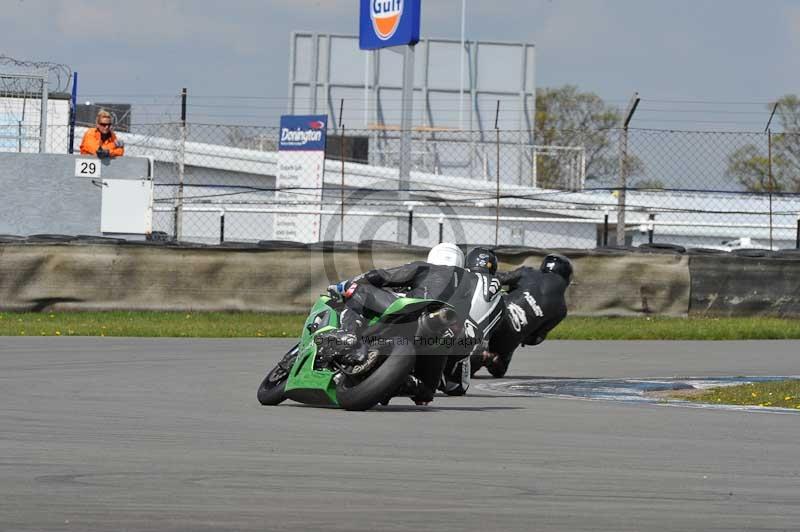 Motorcycle action photographs;donington;donington park leicestershire;donington photographs;event digital images;eventdigitalimages;no limits trackday;peter wileman photography;trackday;trackday digital images;trackday photos