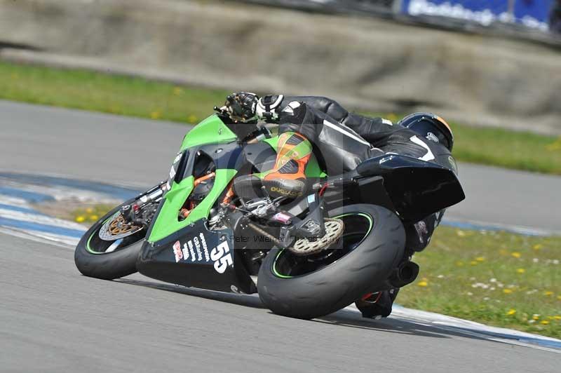 Motorcycle action photographs;donington;donington park leicestershire;donington photographs;event digital images;eventdigitalimages;no limits trackday;peter wileman photography;trackday;trackday digital images;trackday photos