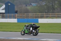 Motorcycle-action-photographs;donington;donington-park-leicestershire;donington-photographs;event-digital-images;eventdigitalimages;no-limits-trackday;peter-wileman-photography;trackday;trackday-digital-images;trackday-photos