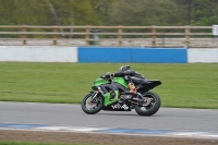 Motorcycle-action-photographs;donington;donington-park-leicestershire;donington-photographs;event-digital-images;eventdigitalimages;no-limits-trackday;peter-wileman-photography;trackday;trackday-digital-images;trackday-photos