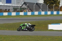 Motorcycle-action-photographs;donington;donington-park-leicestershire;donington-photographs;event-digital-images;eventdigitalimages;no-limits-trackday;peter-wileman-photography;trackday;trackday-digital-images;trackday-photos