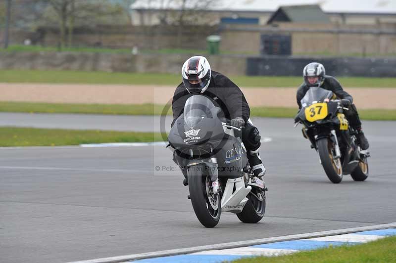 Motorcycle action photographs;donington;donington park leicestershire;donington photographs;event digital images;eventdigitalimages;no limits trackday;peter wileman photography;trackday;trackday digital images;trackday photos