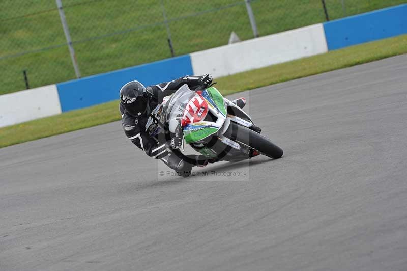 Motorcycle action photographs;donington;donington park leicestershire;donington photographs;event digital images;eventdigitalimages;no limits trackday;peter wileman photography;trackday;trackday digital images;trackday photos