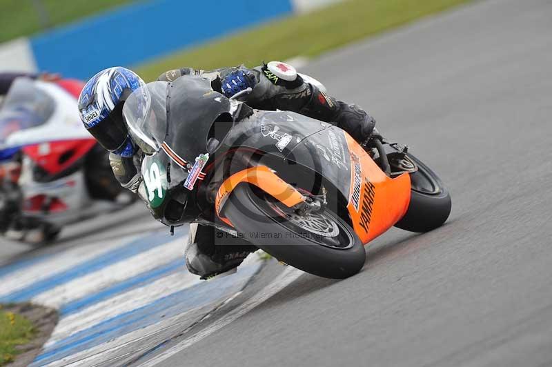 Motorcycle action photographs;donington;donington park leicestershire;donington photographs;event digital images;eventdigitalimages;no limits trackday;peter wileman photography;trackday;trackday digital images;trackday photos