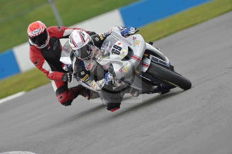 Motorcycle action photographs;donington;donington park leicestershire;donington photographs;event digital images;eventdigitalimages;no limits trackday;peter wileman photography;trackday;trackday digital images;trackday photos