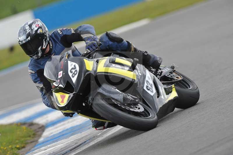 Motorcycle action photographs;donington;donington park leicestershire;donington photographs;event digital images;eventdigitalimages;no limits trackday;peter wileman photography;trackday;trackday digital images;trackday photos