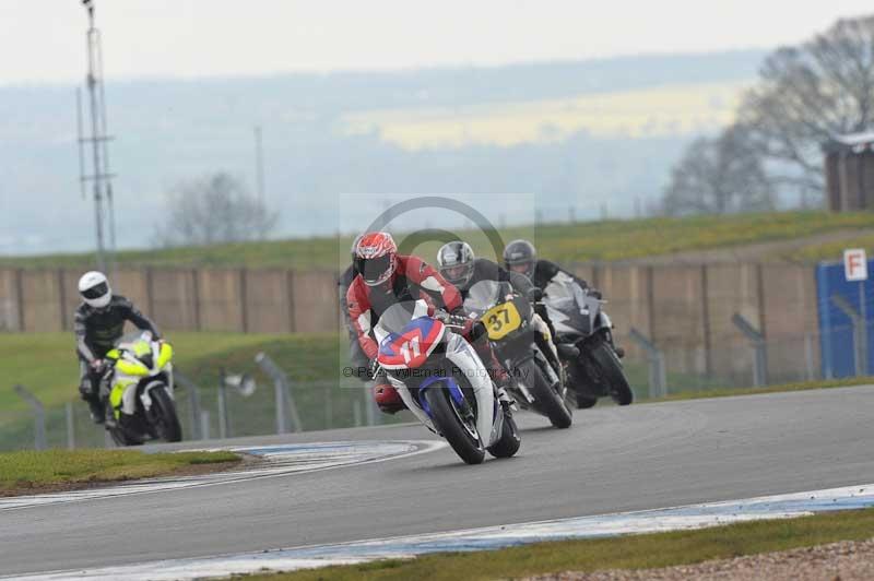 Motorcycle action photographs;donington;donington park leicestershire;donington photographs;event digital images;eventdigitalimages;no limits trackday;peter wileman photography;trackday;trackday digital images;trackday photos