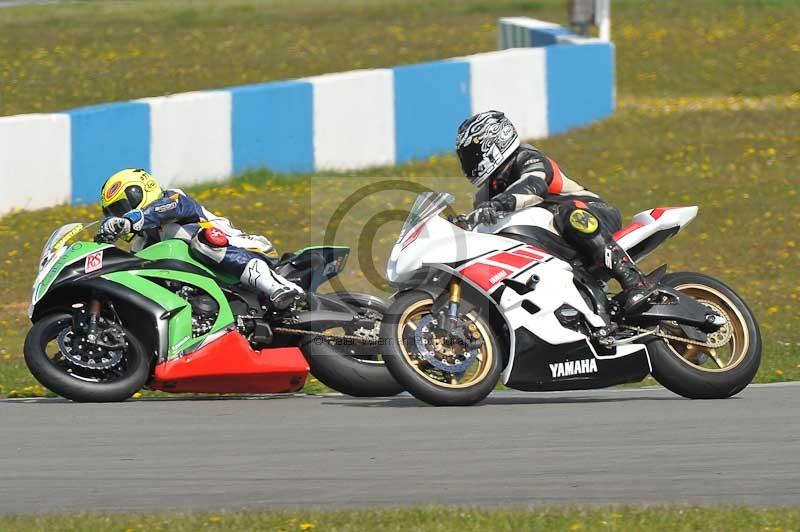 Motorcycle action photographs;donington;donington park leicestershire;donington photographs;event digital images;eventdigitalimages;no limits trackday;peter wileman photography;trackday;trackday digital images;trackday photos