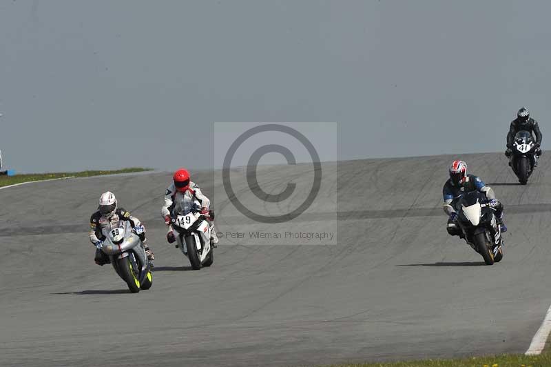 Motorcycle action photographs;donington;donington park leicestershire;donington photographs;event digital images;eventdigitalimages;no limits trackday;peter wileman photography;trackday;trackday digital images;trackday photos