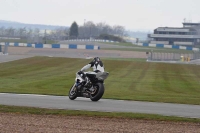 Motorcycle-action-photographs;donington;donington-park-leicestershire;donington-photographs;event-digital-images;eventdigitalimages;no-limits-trackday;peter-wileman-photography;trackday;trackday-digital-images;trackday-photos