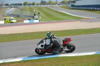 Motorcycle-action-photographs;donington;donington-park-leicestershire;donington-photographs;event-digital-images;eventdigitalimages;no-limits-trackday;peter-wileman-photography;trackday;trackday-digital-images;trackday-photos