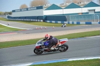 Motorcycle-action-photographs;donington;donington-park-leicestershire;donington-photographs;event-digital-images;eventdigitalimages;no-limits-trackday;peter-wileman-photography;trackday;trackday-digital-images;trackday-photos