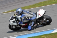 Motorcycle-action-photographs;donington;donington-park-leicestershire;donington-photographs;event-digital-images;eventdigitalimages;no-limits-trackday;peter-wileman-photography;trackday;trackday-digital-images;trackday-photos