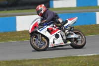 Motorcycle-action-photographs;donington;donington-park-leicestershire;donington-photographs;event-digital-images;eventdigitalimages;no-limits-trackday;peter-wileman-photography;trackday;trackday-digital-images;trackday-photos