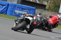 Motorcycle-action-photographs;donington;donington-park-leicestershire;donington-photographs;event-digital-images;eventdigitalimages;no-limits-trackday;peter-wileman-photography;trackday;trackday-digital-images;trackday-photos