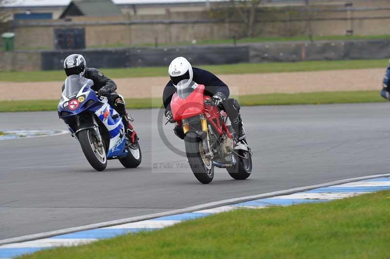 Motorcycle action photographs;donington;donington park leicestershire;donington photographs;event digital images;eventdigitalimages;no limits trackday;peter wileman photography;trackday;trackday digital images;trackday photos