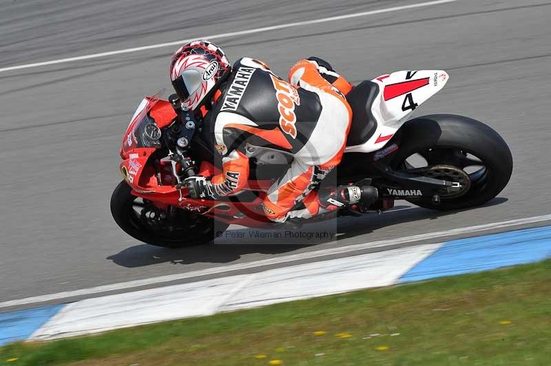 Motorcycle action photographs;donington;donington park leicestershire;donington photographs;event digital images;eventdigitalimages;no limits trackday;peter wileman photography;trackday;trackday digital images;trackday photos