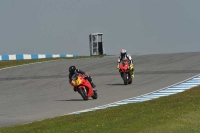 Motorcycle-action-photographs;donington;donington-park-leicestershire;donington-photographs;event-digital-images;eventdigitalimages;no-limits-trackday;peter-wileman-photography;trackday;trackday-digital-images;trackday-photos