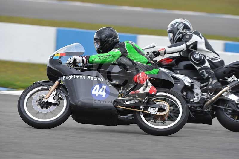 Motorcycle action photographs;donington;donington park leicestershire;donington photographs;event digital images;eventdigitalimages;no limits trackday;peter wileman photography;trackday;trackday digital images;trackday photos