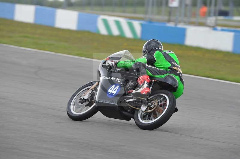 Motorcycle action photographs;donington;donington park leicestershire;donington photographs;event digital images;eventdigitalimages;no limits trackday;peter wileman photography;trackday;trackday digital images;trackday photos