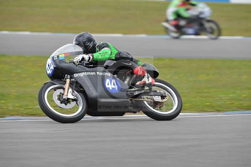 Motorcycle action photographs;donington;donington park leicestershire;donington photographs;event digital images;eventdigitalimages;no limits trackday;peter wileman photography;trackday;trackday digital images;trackday photos