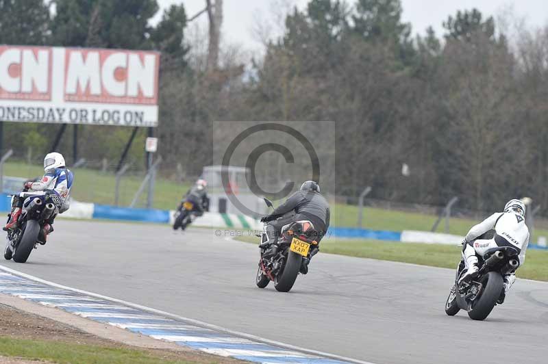 Motorcycle action photographs;donington;donington park leicestershire;donington photographs;event digital images;eventdigitalimages;no limits trackday;peter wileman photography;trackday;trackday digital images;trackday photos