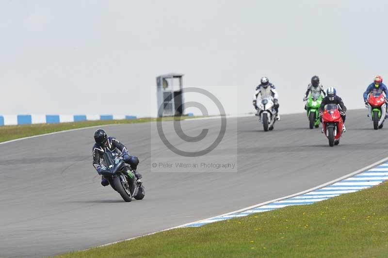 Motorcycle action photographs;donington;donington park leicestershire;donington photographs;event digital images;eventdigitalimages;no limits trackday;peter wileman photography;trackday;trackday digital images;trackday photos