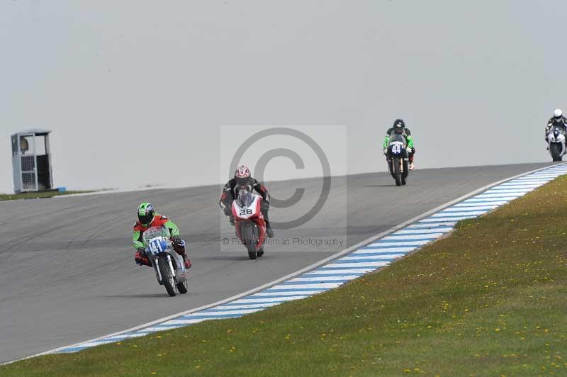 Motorcycle action photographs;donington;donington park leicestershire;donington photographs;event digital images;eventdigitalimages;no limits trackday;peter wileman photography;trackday;trackday digital images;trackday photos