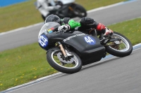 Motorcycle-action-photographs;donington;donington-park-leicestershire;donington-photographs;event-digital-images;eventdigitalimages;no-limits-trackday;peter-wileman-photography;trackday;trackday-digital-images;trackday-photos