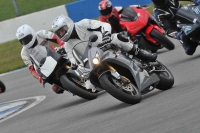 Motorcycle-action-photographs;donington;donington-park-leicestershire;donington-photographs;event-digital-images;eventdigitalimages;no-limits-trackday;peter-wileman-photography;trackday;trackday-digital-images;trackday-photos